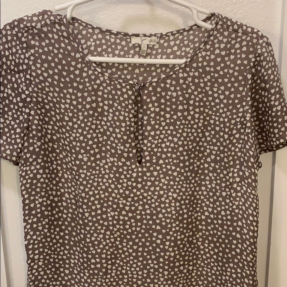Joie latte and cream heart blouse small